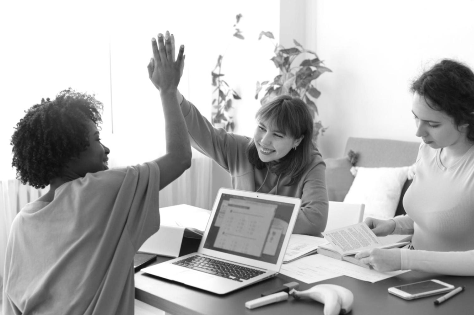 Network troubleshooting training session showing hands-on learning environment